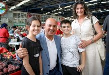 Etkinlikte Skandal! Subaylar, Belediye Başkanının Eşinin Elini Sıkmadı