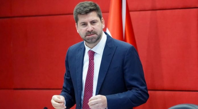 Tarsus Belediye Başkanı Ali Boltaç’ın eşyaları haczedildi