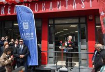 Bursa’nın Yıldırım ilçesinde ‘Kent Lokantası’ açıldı. Hakkında suç duyurusunda bulunulan Başkan Bozbey: ‘Verilmeyecek hesabımız yok’