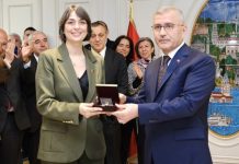 ‘Belediyeye haciz geldi’ dedi, borç kendi dönemine ait çıktı!