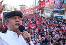 🎥Özgür Özel ‘İzin Vermeyeceğim’ Dedi, Cumhurbaşkanı’na Seslendi: ‘Tarihi Bir Fırsatı Heba Etmeye Çalışıyor’