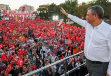 🎥Sivas’ta tarihi miting. Özel: ‘Sivas kararını vermiş. Ant olsun ki AK Parti iktidarı son bulacak’