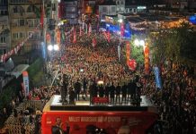 🎥Özgür Özel, Sırrı Süreyya Önder’i hatırlattı: Erdoğan’a İmralı üzerinden sert yüklendi