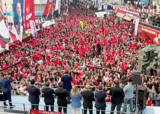 🎥Özgür Özel’den şoke eden Bakan Yerlikaya iddiası
