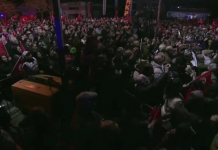 🎥Özgür Özel’den Erdoğan’a atama tepkisi: ”Yaptığı atamayla bizi doğrulamıştır. Akın Gürlek siyasidir. Tüm davalar siyasidir”