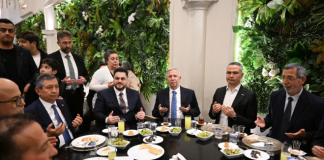 Mansur Yavaş’tan muhalefete çağrı: Yan yana gelmek zorundayız