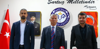 Eşme Belediyesinde Başkan Vekili CHP’li Zeki Işık Oldu