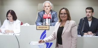 Seçilmiş başkan tutuklanmıştı. Güzelbahçe’de başkan vekili belli oldu